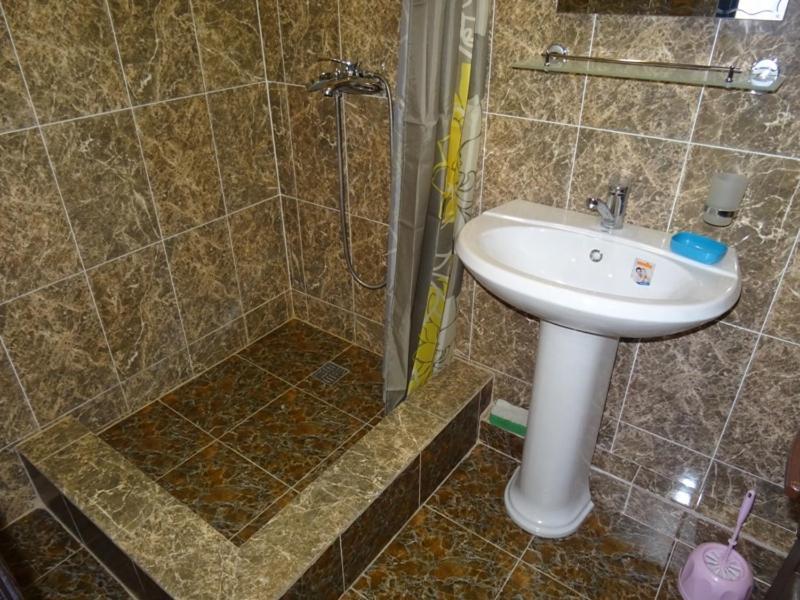 Гостевой Дом Пегас Hotel Pizunda Exterior foto